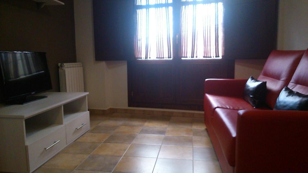Apartamentos San Gregorio Алькесар Экстерьер фото